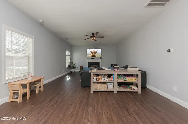 $415,000 | 107 Regatta Way, Sneads Ferry, NC 28460