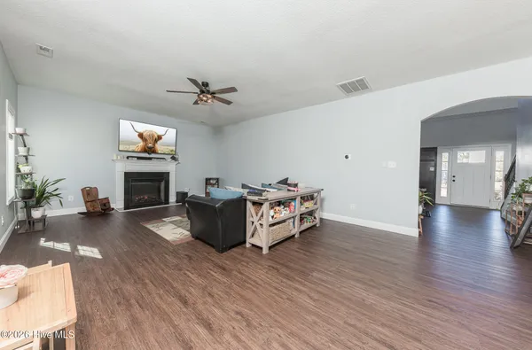 $415,000 | 107 Regatta Way, Sneads Ferry, NC 28460