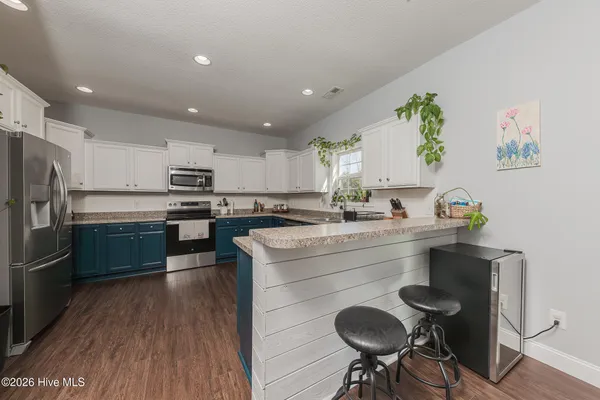 $415,000 | 107 Regatta Way, Sneads Ferry, NC 28460