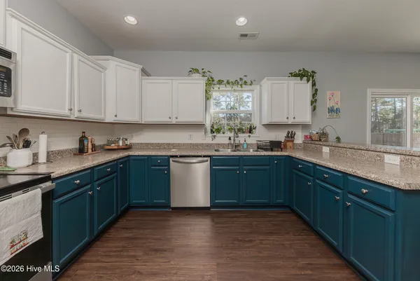 $415,000 | 107 Regatta Way, Sneads Ferry, NC 28460