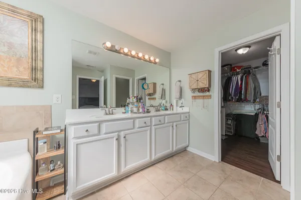 $415,000 | 107 Regatta Way, Sneads Ferry, NC 28460