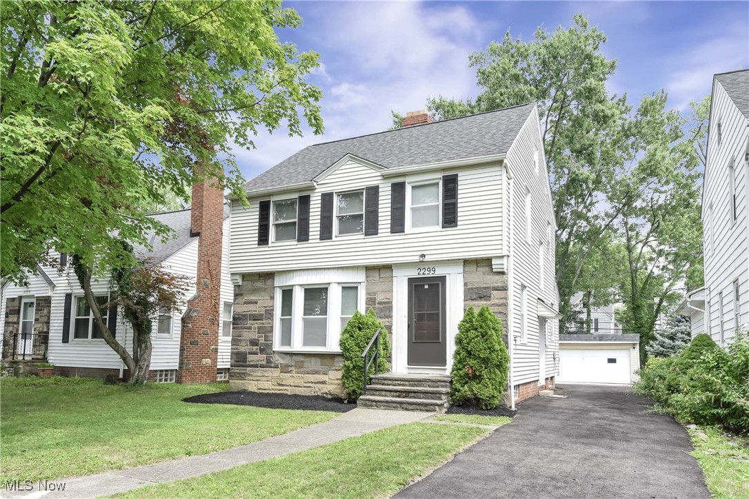 2299 Allison Road Cleveland, OH 44118 - Photo 2 of 18