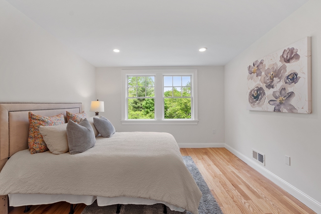 231 Concord Road Bedford, MA 01730 - Photo 32 of 42 Gallery Image 32