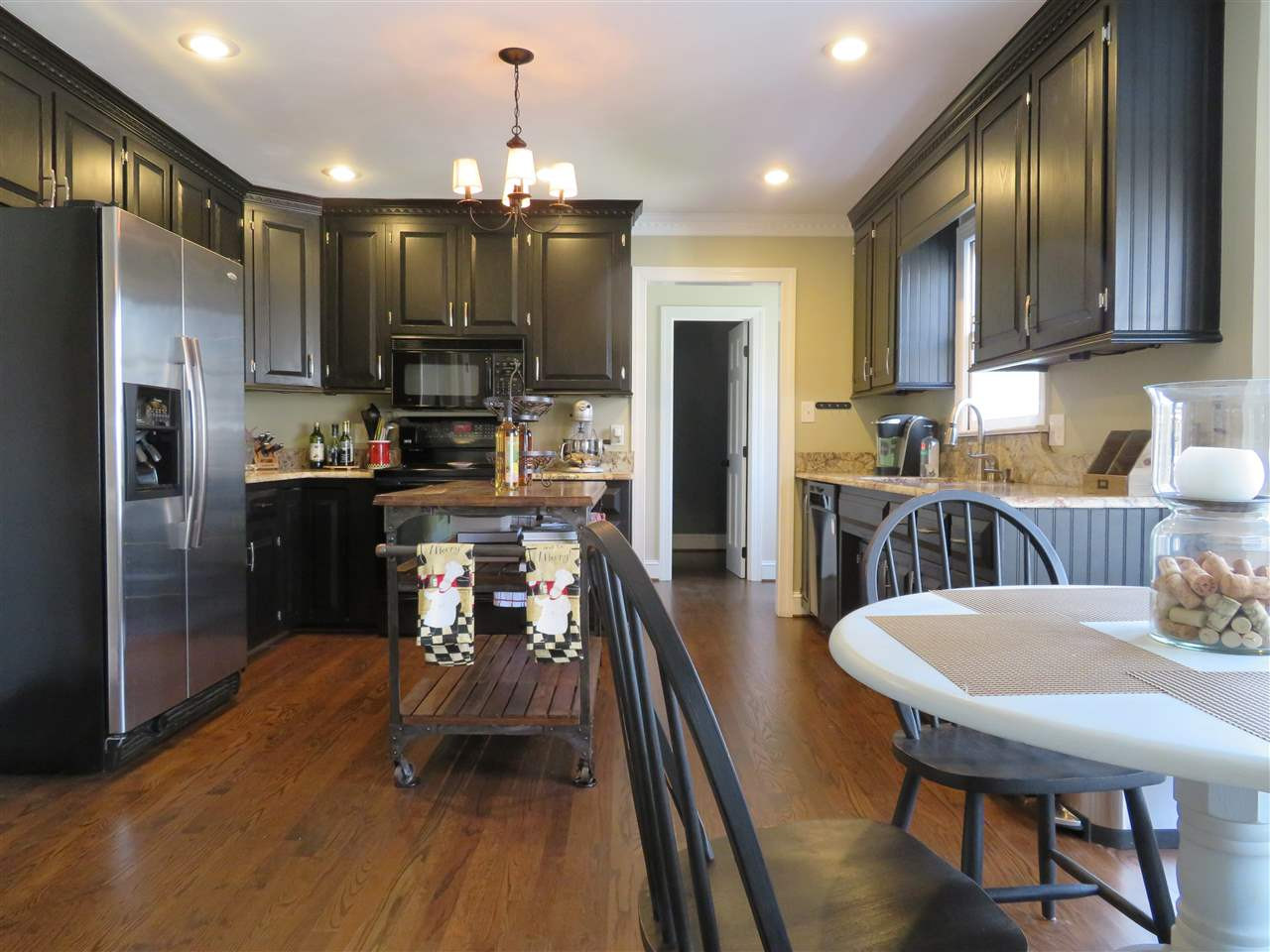925 Bennington Drive Raleigh, NC 27615 - Photo 4 of 25 Photo 4