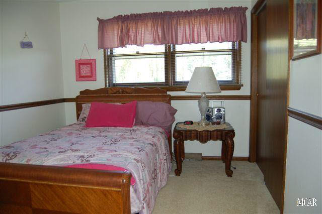 20333 Ida Center Road Petersburg, MI 49270 - Photo 18 of 20 BEDROOM