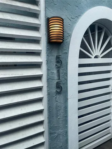 a view of entryway with washer and dryer
