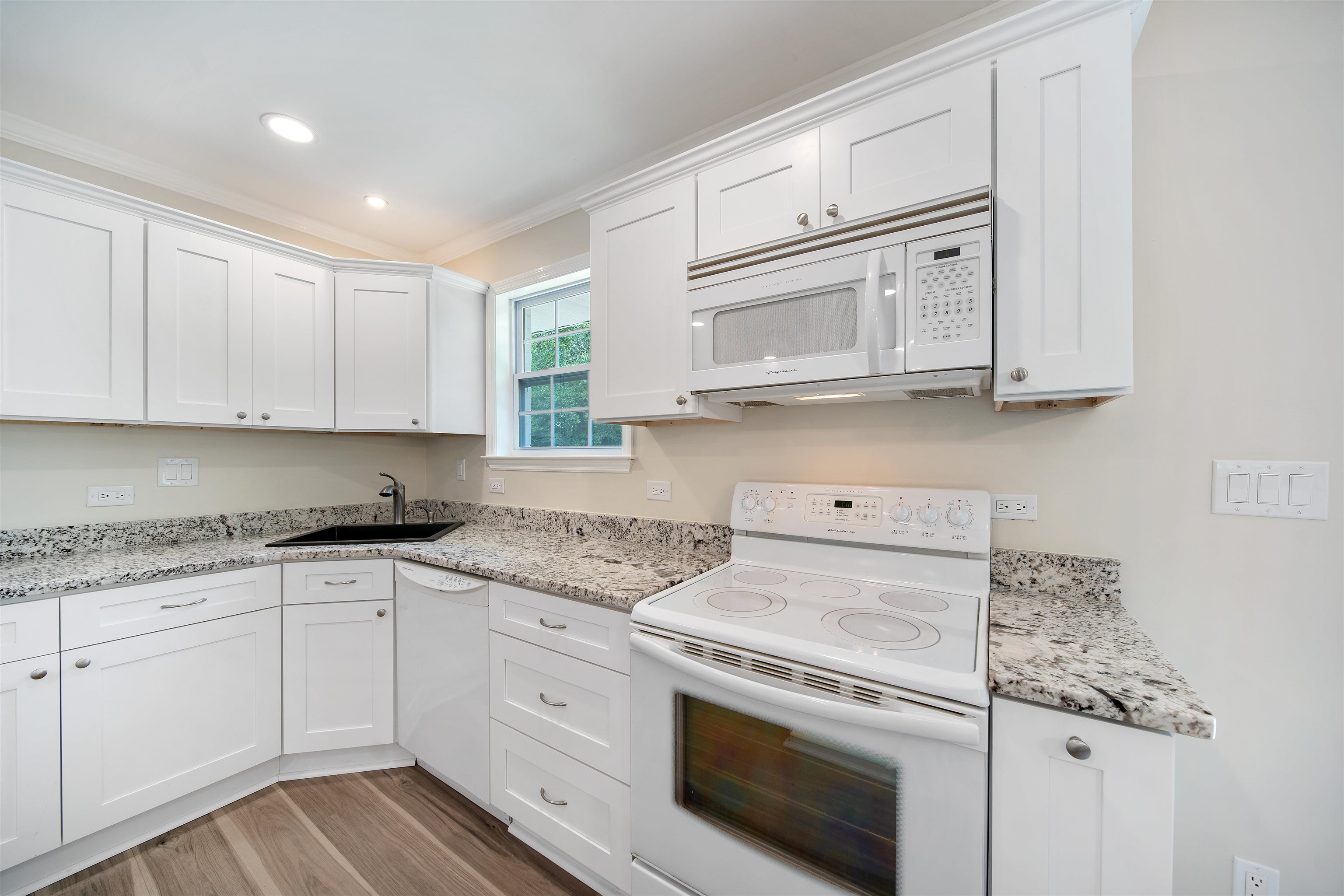 1733 Sharon Road Tallahassee, FL 32303 - Photo 25 of 42