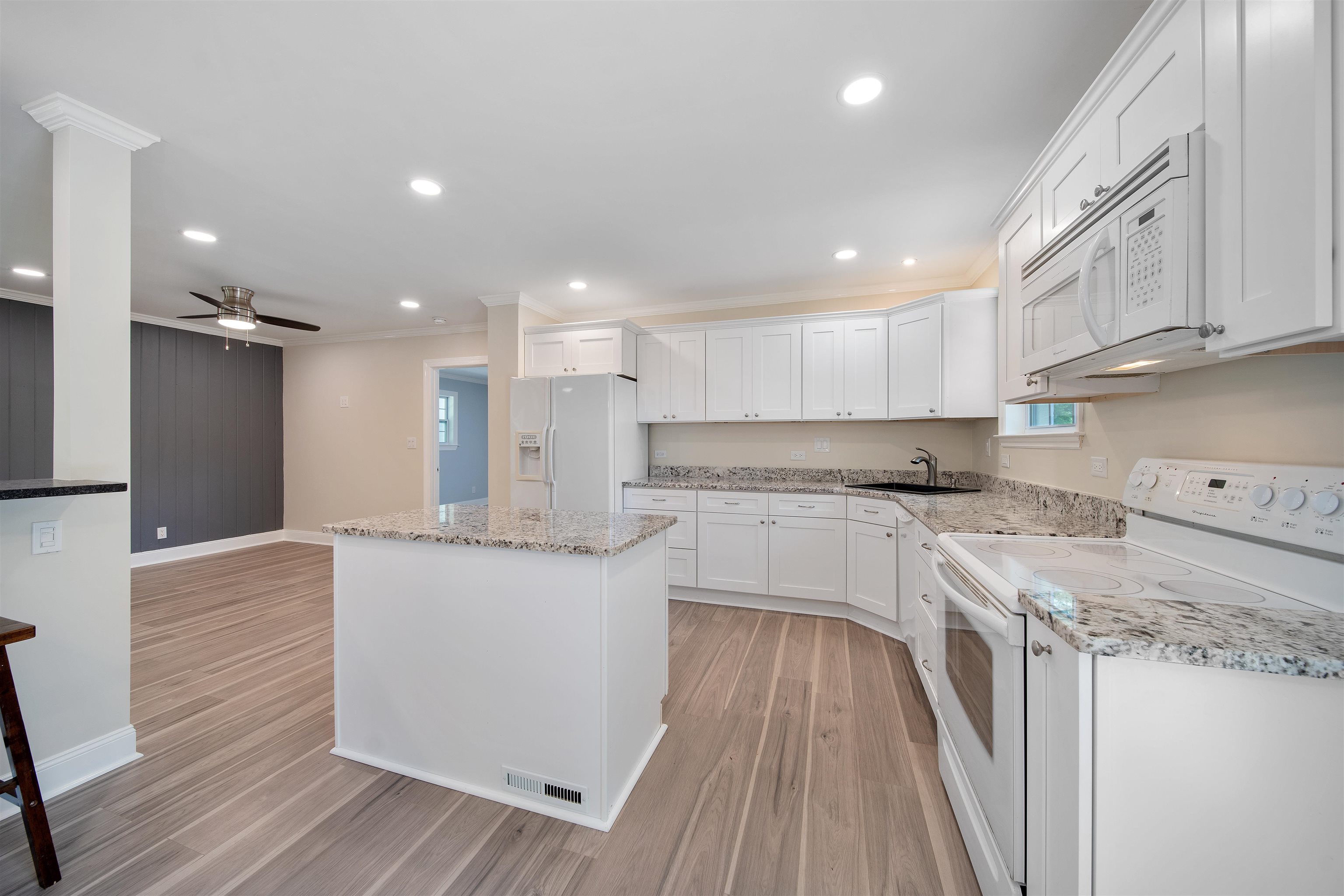 1733 Sharon Road Tallahassee, FL 32303 - Photo 27 of 42