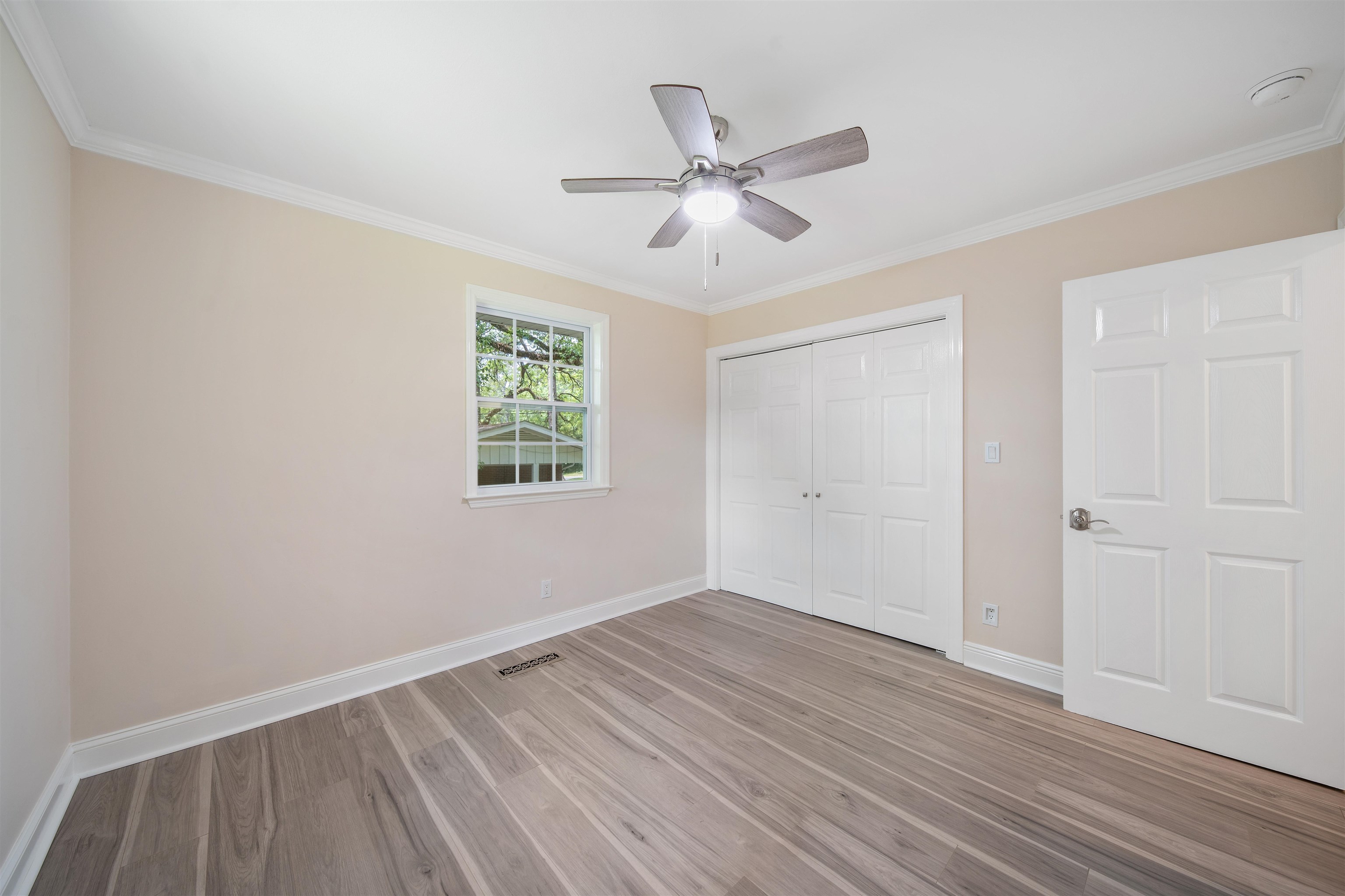1733 Sharon Road Tallahassee, FL 32303 - Photo 8 of 42