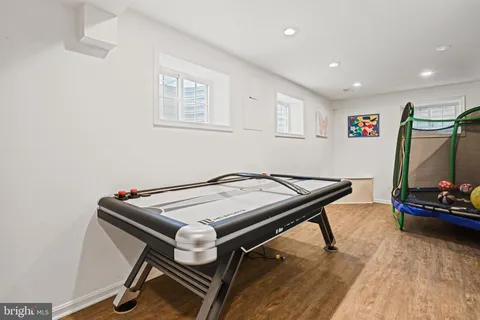 $1,420,000 | 8633 Janet Lane, Vienna, VA 22180