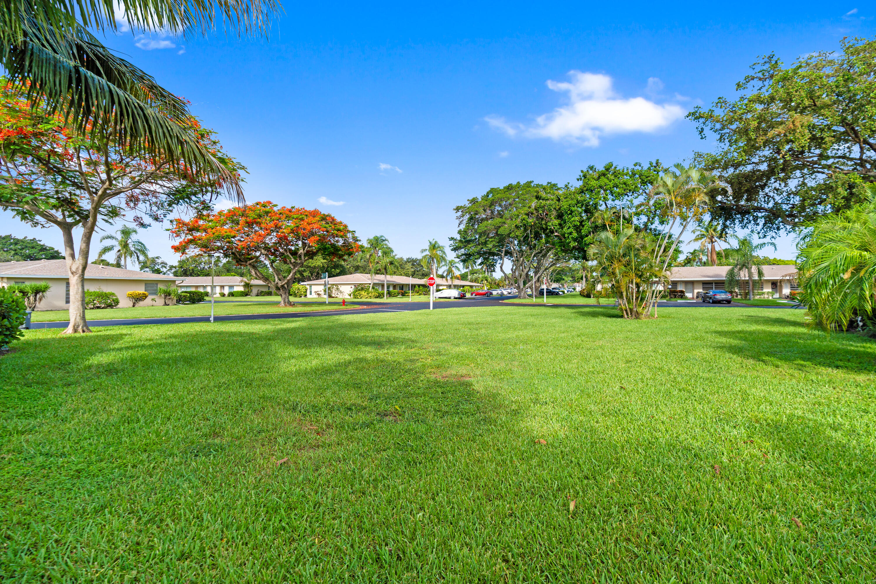 8666 Bella Vista Drive, Unit 111 Boca Raton, FL 33433 - Photo 28 of 44 DSC07466