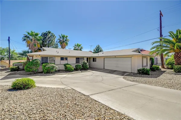 $475,000 | 215 Wyoming Street, Boulder City, NV 89005