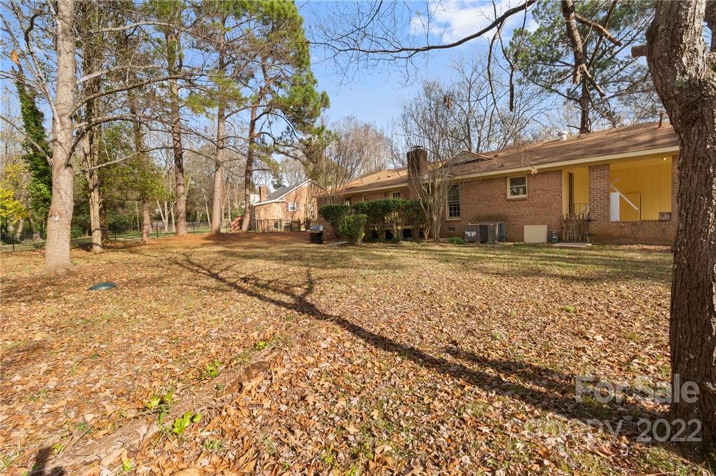 5601 Faulconbridge Road Charlotte, NC 28227 - Photo 17 of 17 Gallery Image 17