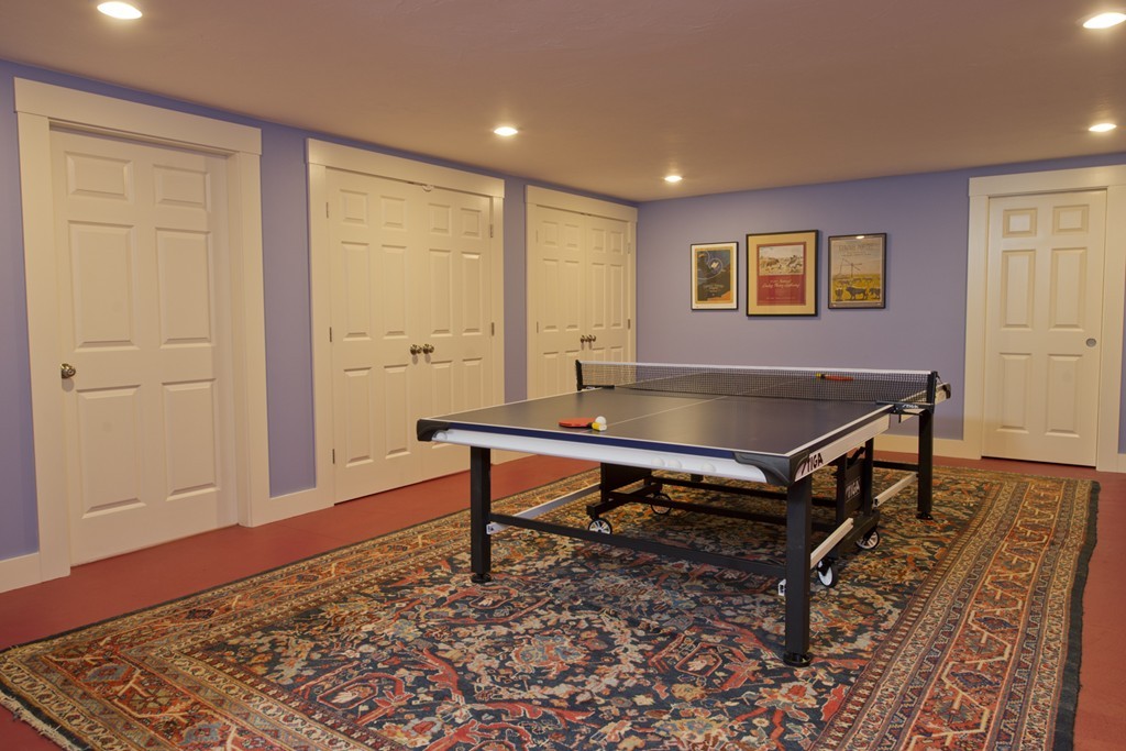206 Cliff Road Wellesley, MA 02481 - Photo 11 of 13