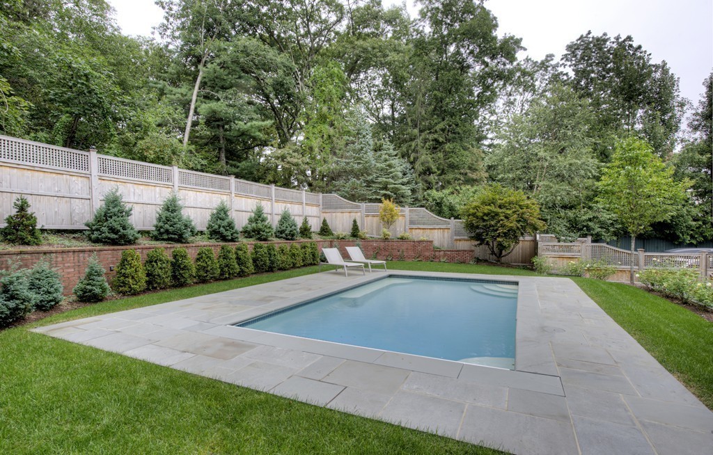 206 Cliff Road Wellesley, MA 02481 - Photo 13 of 13