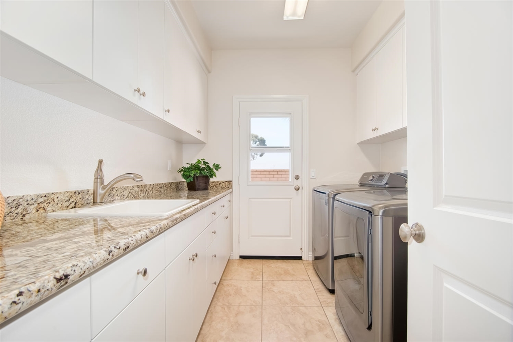 900 Bracero Road Encinitas, CA 92024 - Photo 17 of 23