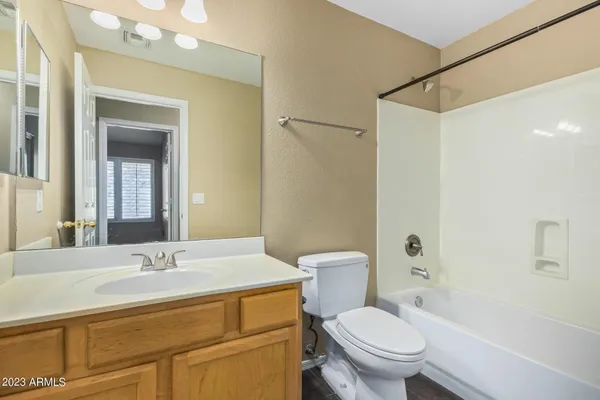 $2,800 | 295 West Goldfinch Way, Chandler, AZ 85286