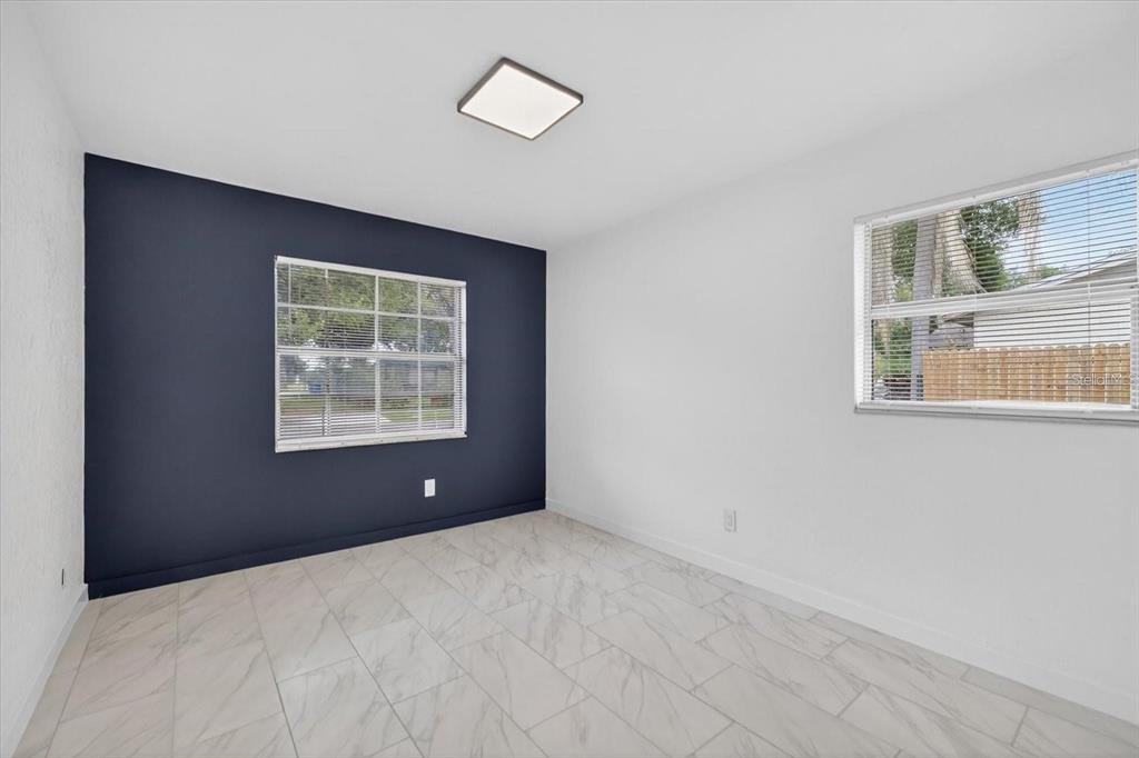 8609 Fish Lake Road Tampa, FL 33619 - Photo 11 of 22