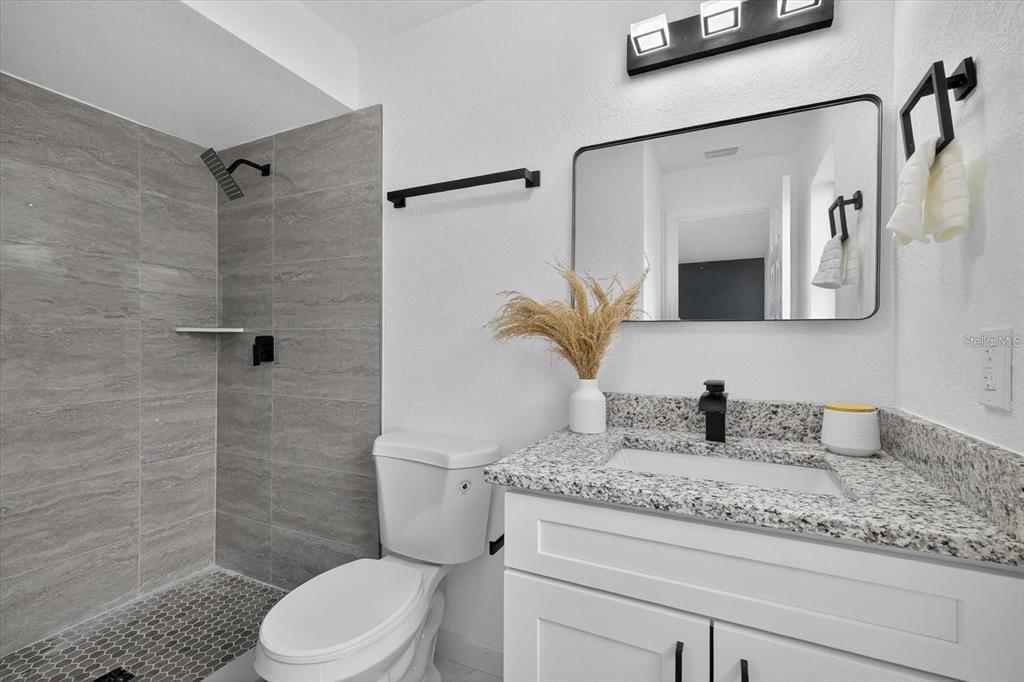 8609 Fish Lake Road Tampa, FL 33619 - Photo 17 of 22