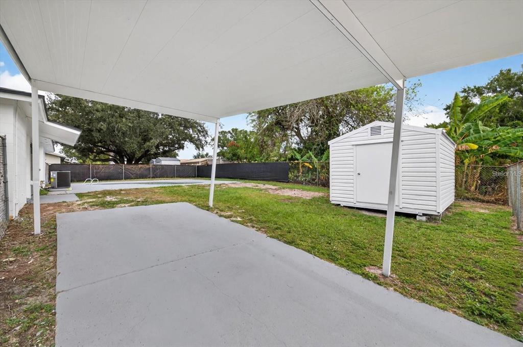 8609 Fish Lake Road Tampa, FL 33619 - Photo 22 of 22