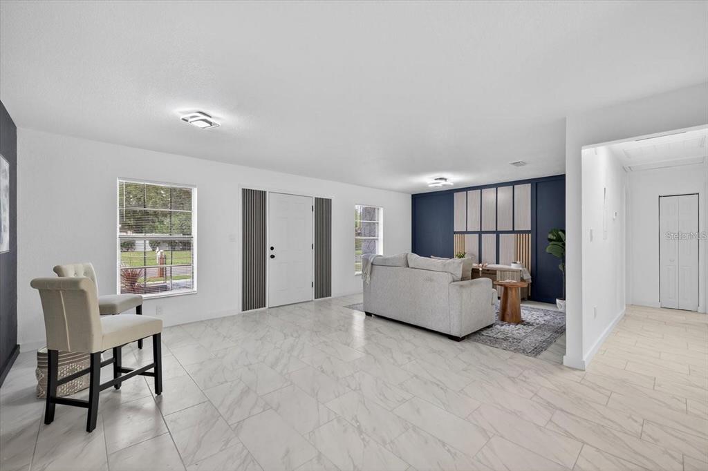 8609 Fish Lake Road Tampa, FL 33619 - Photo 4 of 22