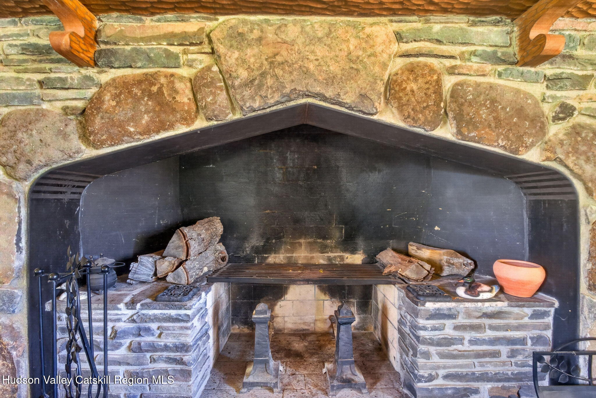 2838 Old Kings Road Catskill, NY 12414 - Photo 20 of 57 cooking fireplace