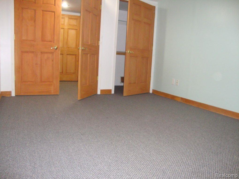 704 East Monroe Road Durand, MI 48429 - Photo 13 of 19