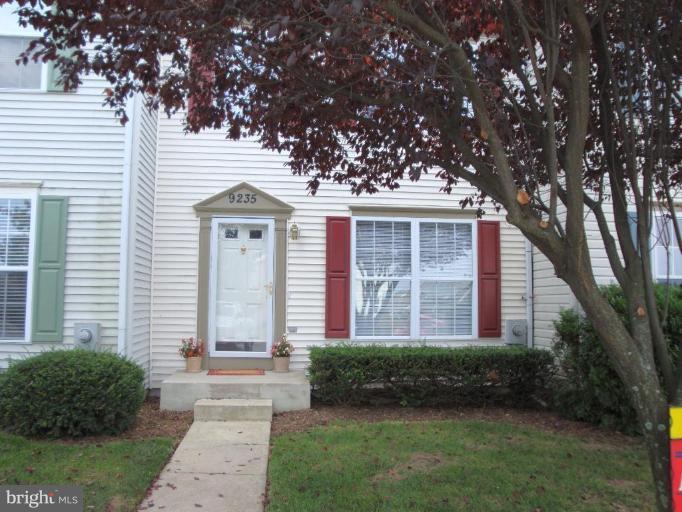 9235 Ridgefield Circle Frederick, MD 21701 - Photo 1 of 12 Exterior (Main)