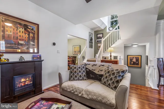 $750,000 | 6202 Littlethorpe Lane, Alexandria, VA 22315