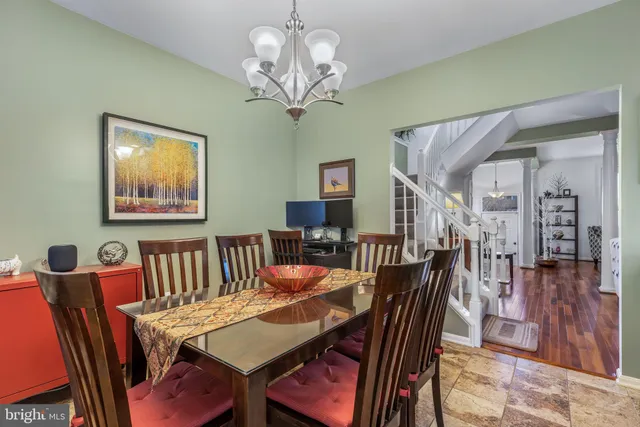 $750,000 | 6202 Littlethorpe Lane, Alexandria, VA 22315