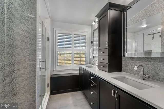 $750,000 | 6202 Littlethorpe Lane, Alexandria, VA 22315