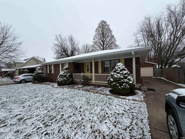 $1,545 | 800 Greenfield Road, Evansville, IN 47715