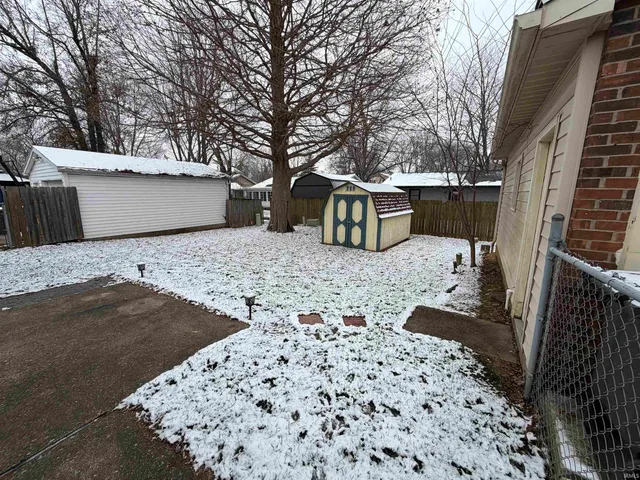 $1,545 | 800 Greenfield Road, Evansville, IN 47715