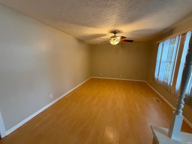 $1,545 | 800 Greenfield Road, Evansville, IN 47715