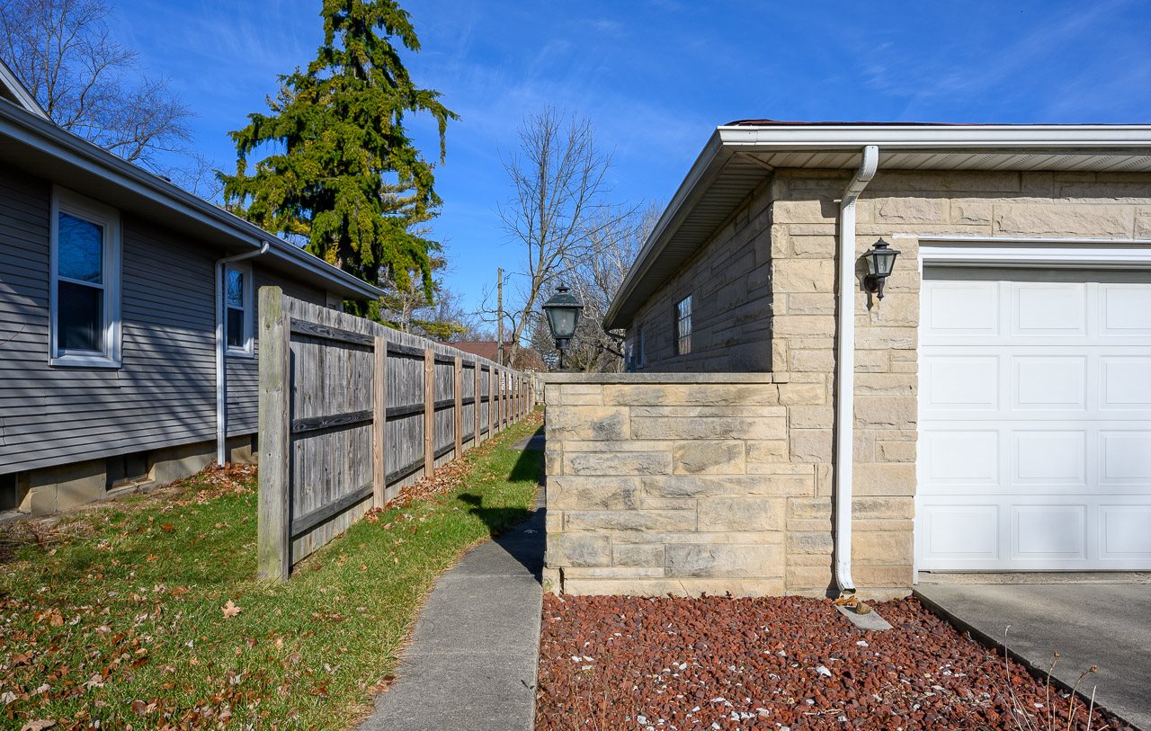 1616 Lower Huntington Road Fort Wayne, IN 46819 - Photo 27 of 35