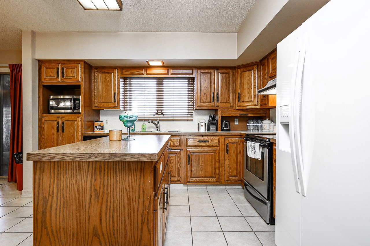 1616 Lower Huntington Road Fort Wayne, IN 46819 - Photo 9 of 35