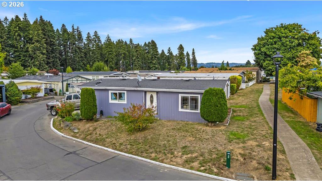 540 Southwest Georgetown Way Beaverton, OR 97006 - Photo 4 of 27 Gallery Image 4