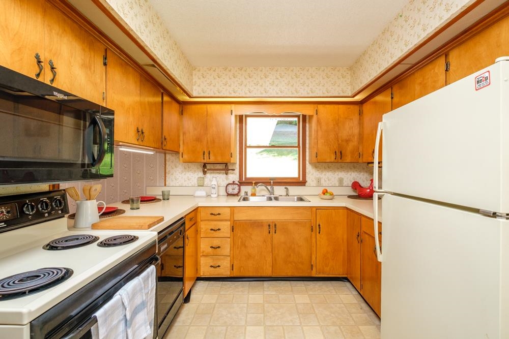 20982 Bennett Run Road Bergton, VA 22811 - Photo 3 of 54 a kitchen with a sink appliances and cabinets
