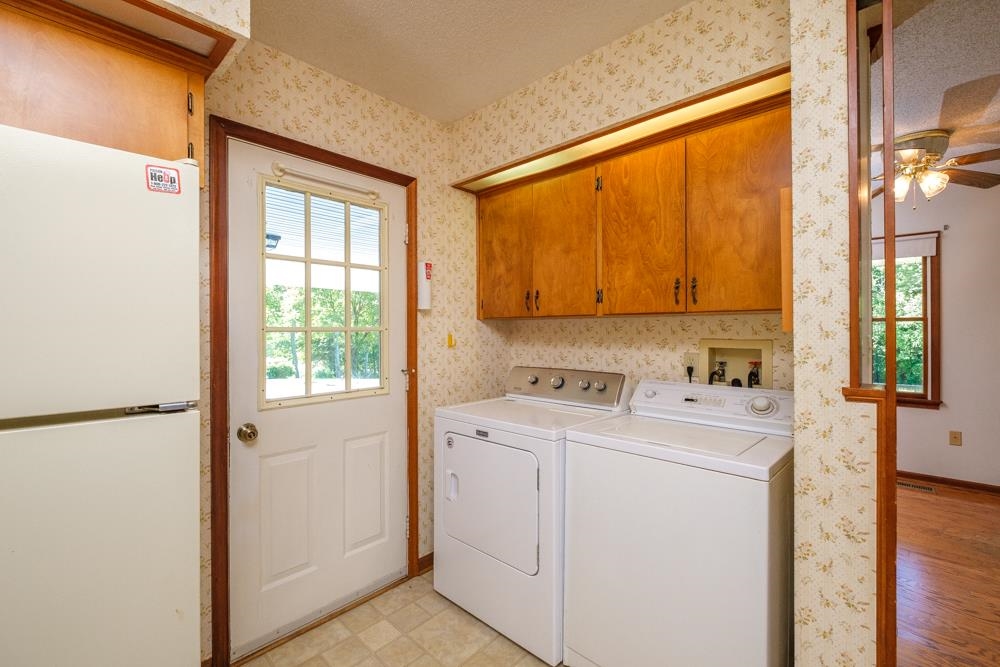 20982 Bennett Run Road Bergton, VA 22811 - Photo 10 of 54 a utility room with dryer and washer