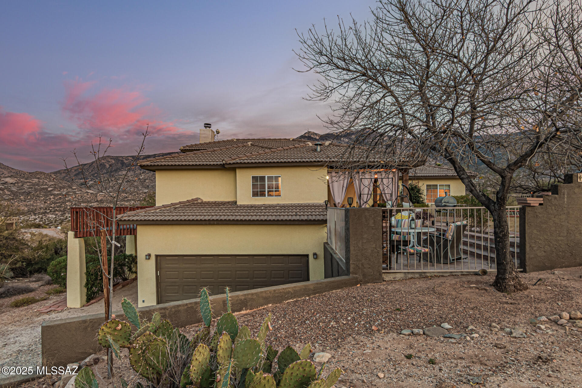 15850 North Razorback Ridge Trail Tucson, AZ 85739 - Photo 6 of 50 Side