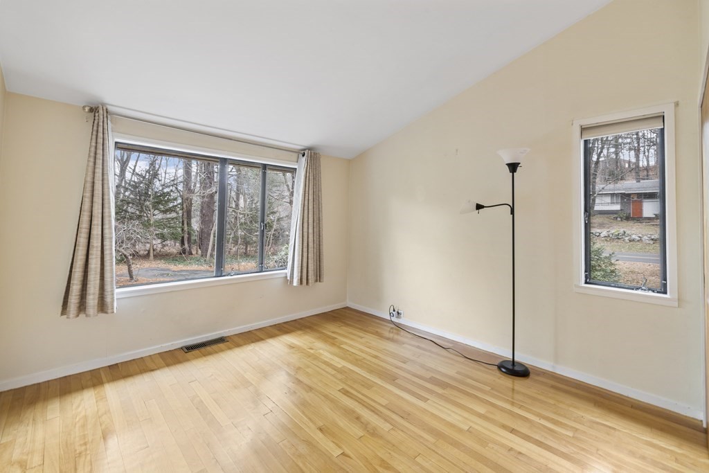 9 Peacock Farm Road Lexington, MA 02421 - Photo 15 of 21 Gallery Image 15