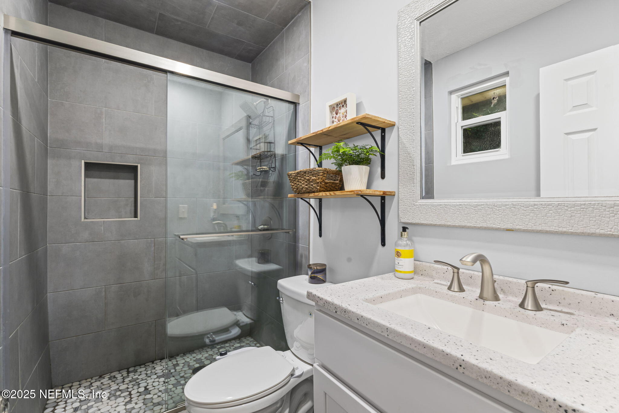 9800 Plummer Road Jacksonville, FL 32219 - Photo 18 of 42 Master Bath