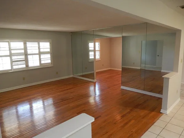 $2,500 | 1903 Skyland Drive, Tallahassee, FL 32303