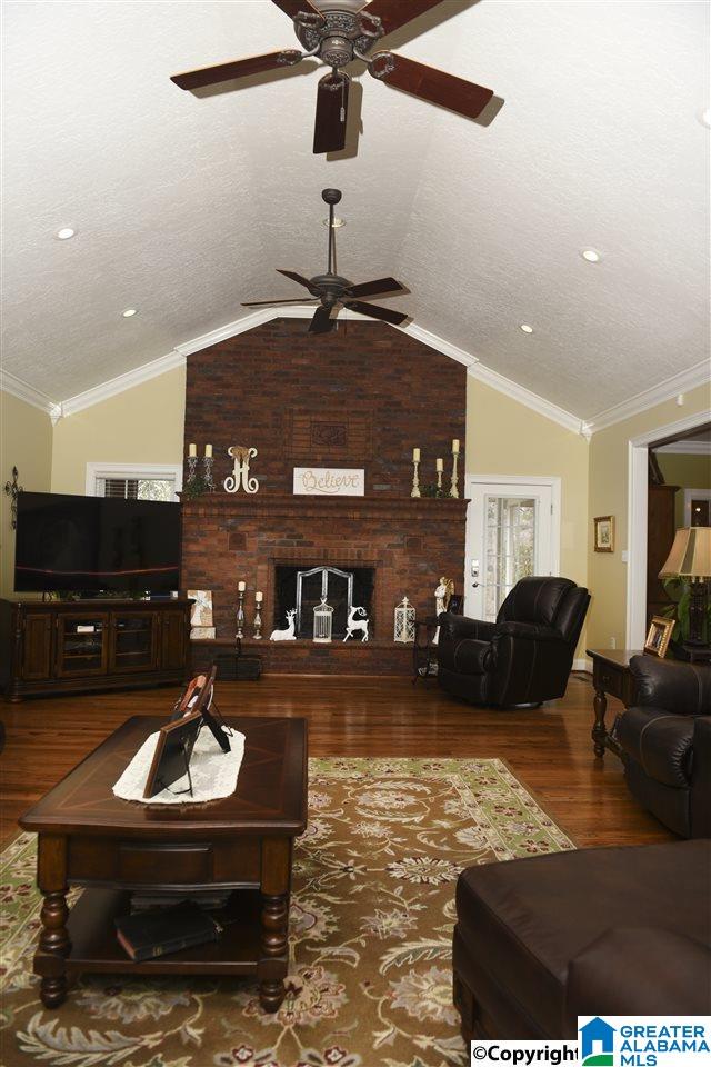 5517 Colvin Gap Gadsden, AL 35905 - Photo 9 of 16