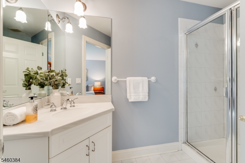 16 Trinity Place Warren, NJ 07059 - Photo 30 of 50 Gallery Image 30