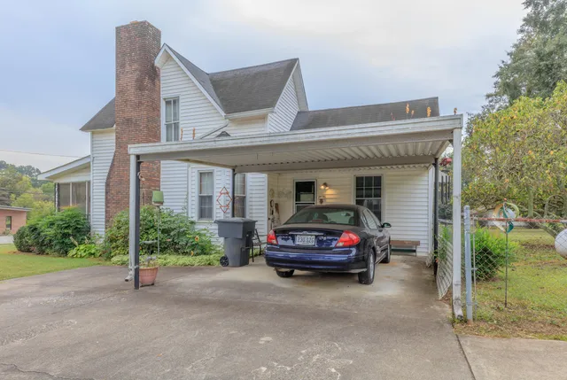 $249,800 | 3063 7th Avenue, Menlo, GA 30731