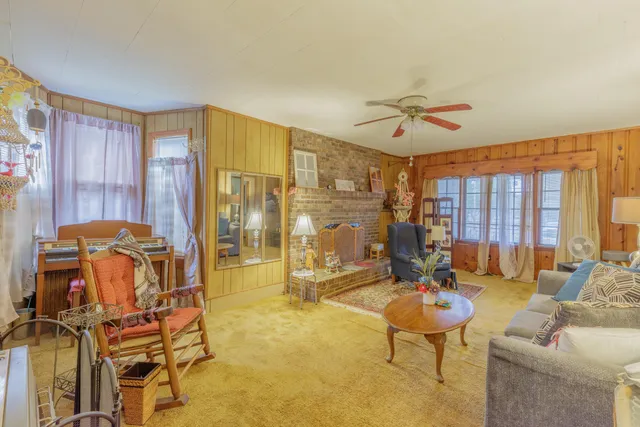 $249,800 | 3063 7th Avenue, Menlo, GA 30731