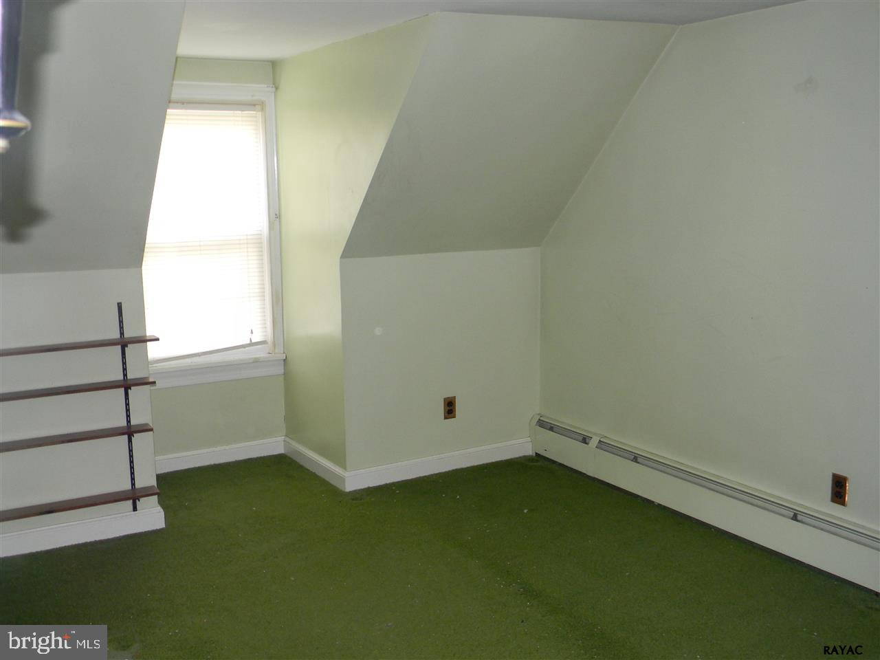 46 York Road York, PA 17407 - Photo 17 of 30 Gallery Image 17