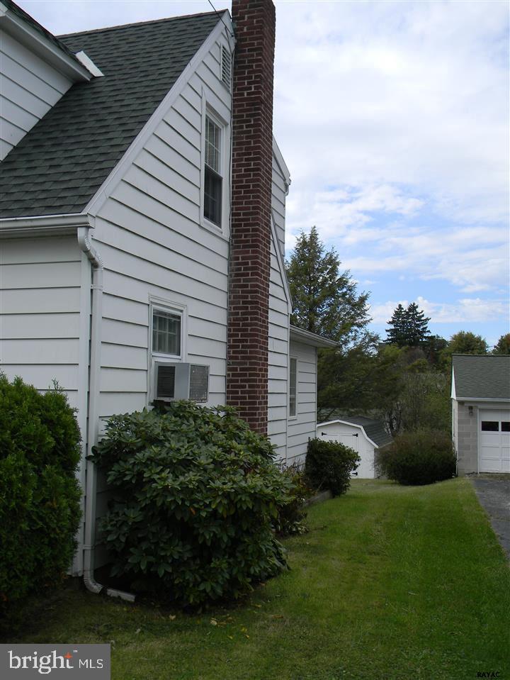 46 York Road York, PA 17407 - Photo 4 of 30 Gallery Image 4