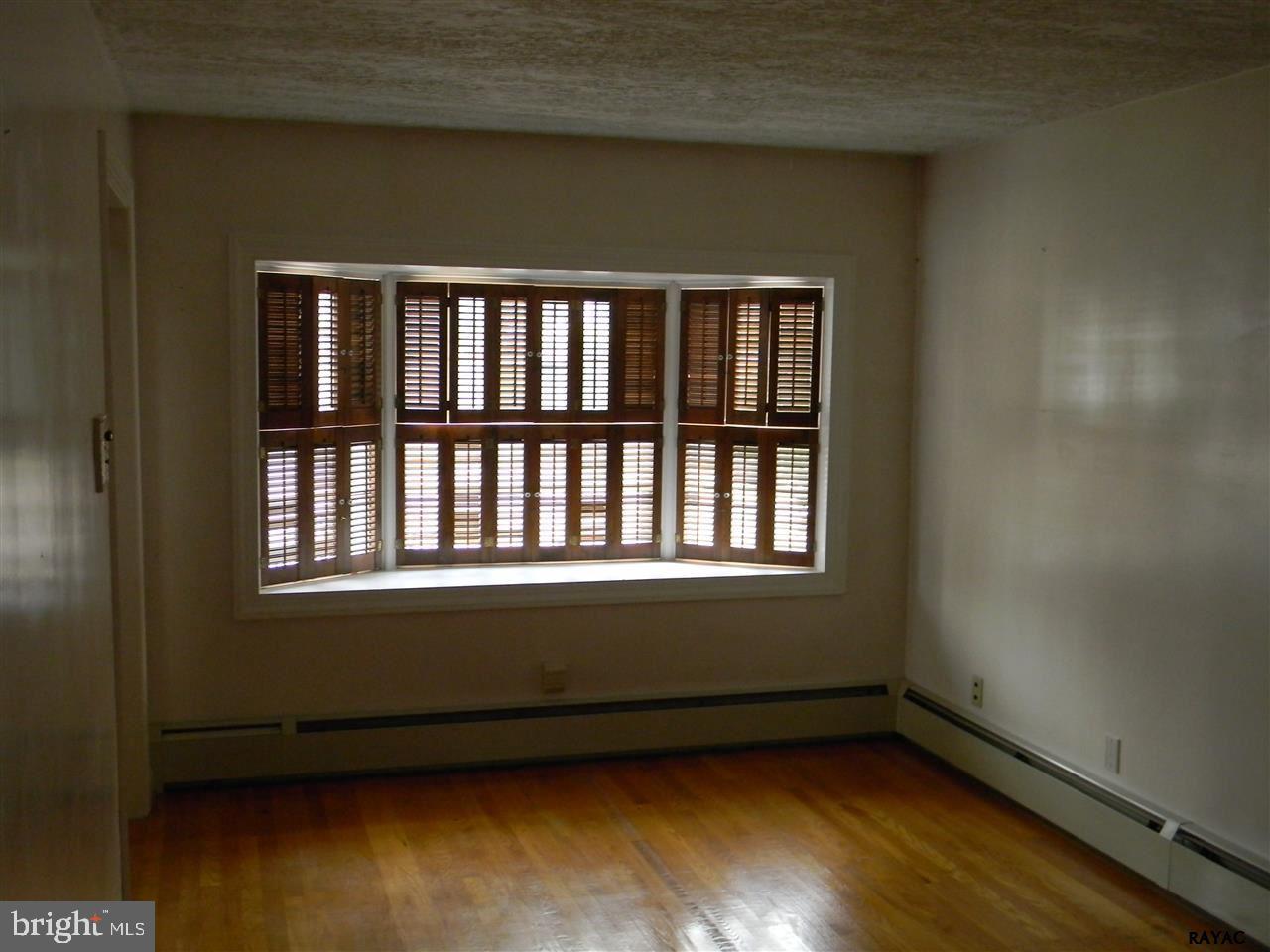 46 York Road York, PA 17407 - Photo 8 of 30 Gallery Image 8